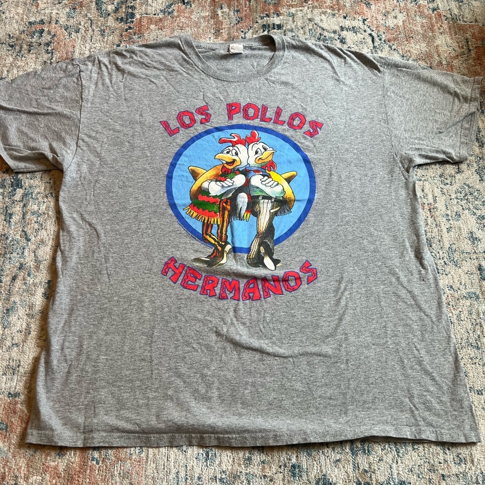 Los Pollos Hermanos Short Sleeve Tee